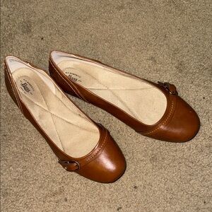 Bass Women's Brown Ballet Flats